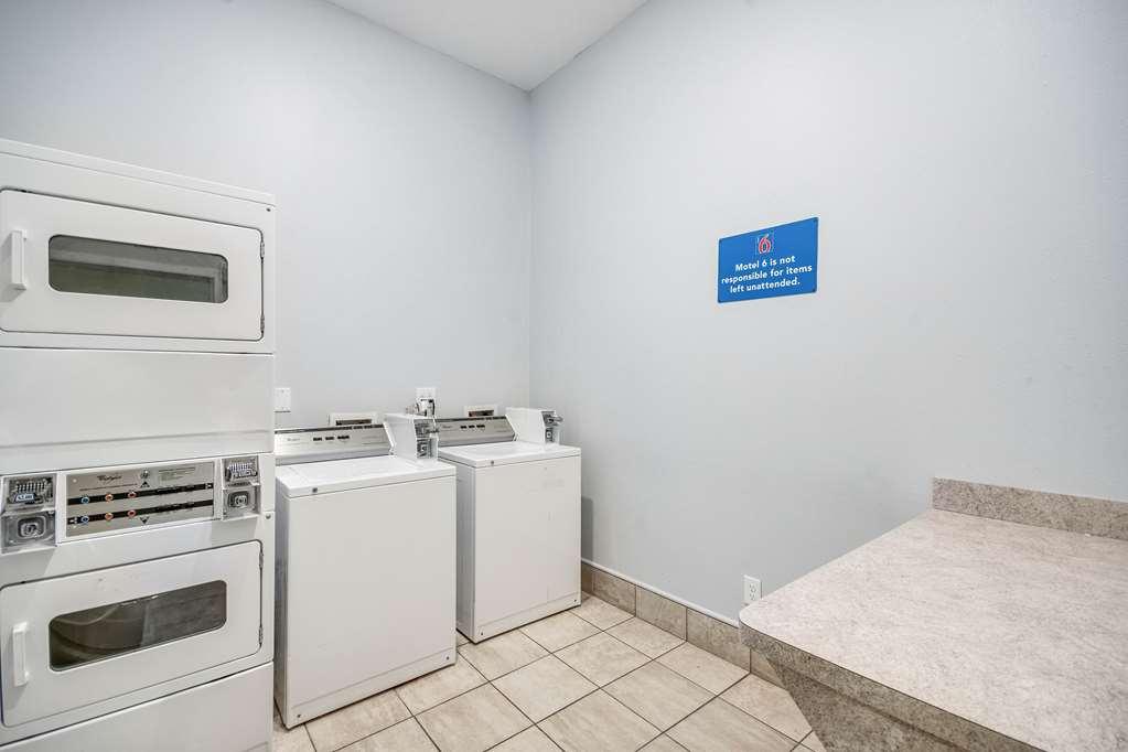 Motel 6-Houston, Tx - Spring Westfield Létesítmények fotó